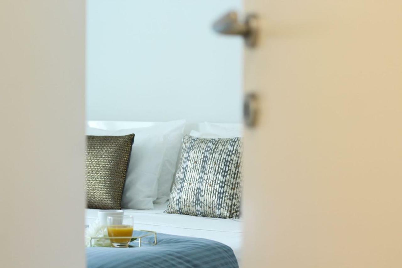 Casa Giulia - Apartment Beachfront With 2 Bedrooms, Air Conditioning And Private Parking, Just 30 Meters From The Beach Sestri Levante Exterior foto
